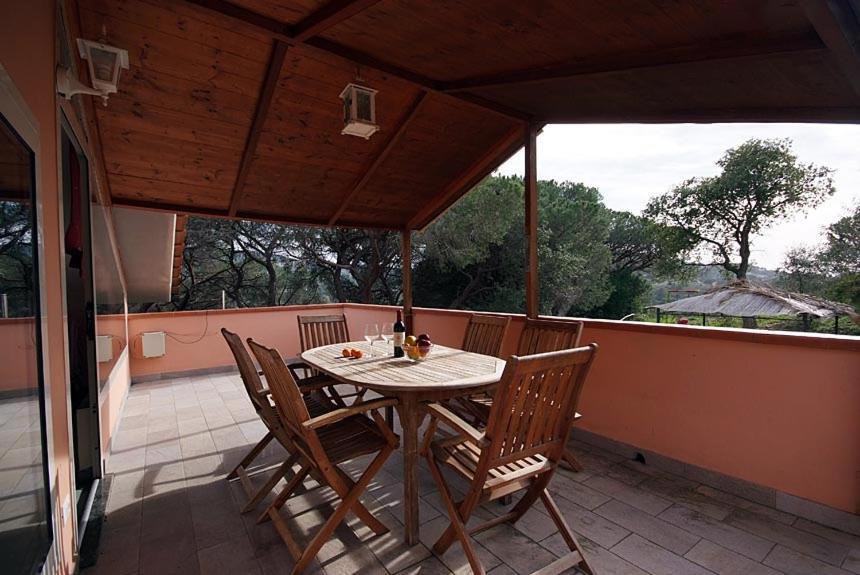 Residence Della Luna Porto Azzurro Εξωτερικό φωτογραφία